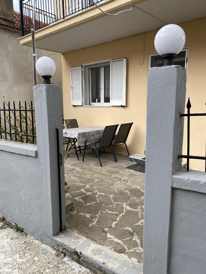 普拉曼塔Casa Georgia别墅 外观 照片